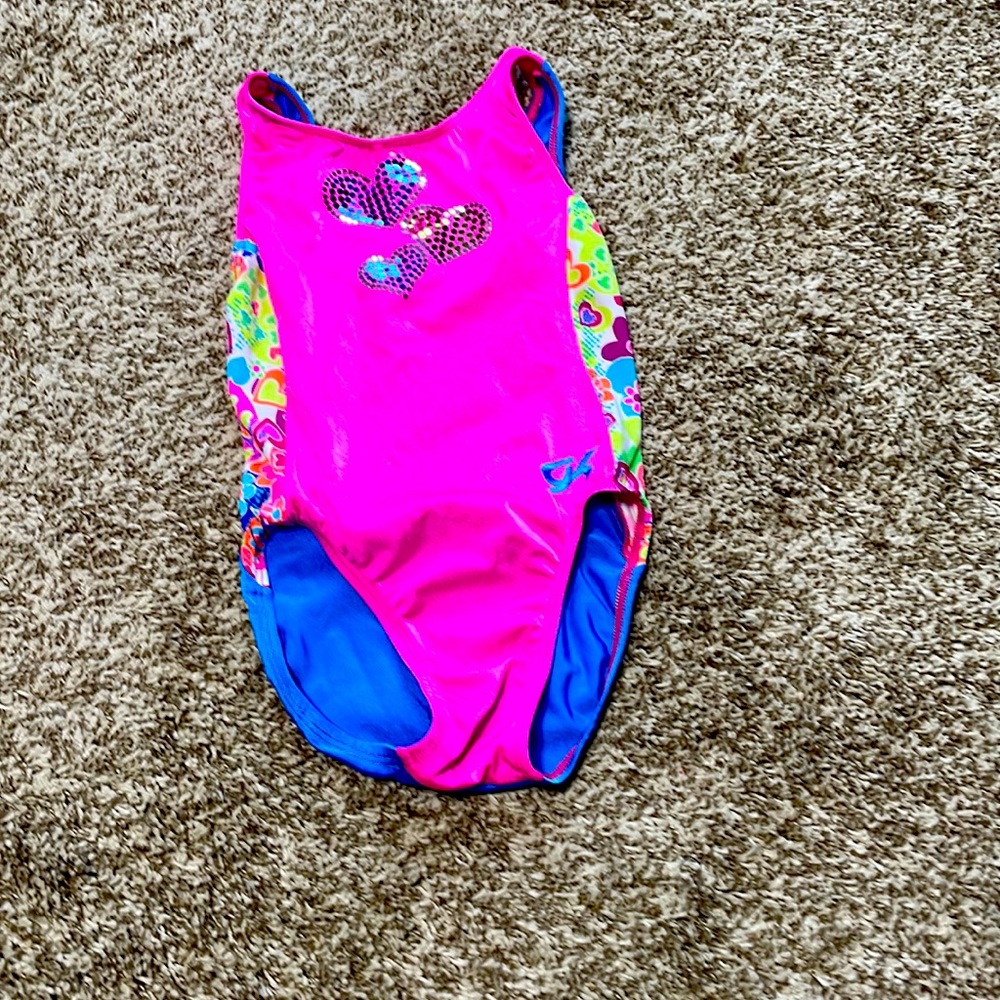 Very neon leotard